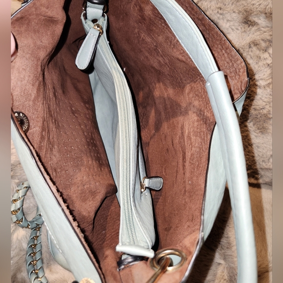 Aquamarine purse - Picture 3 of 3